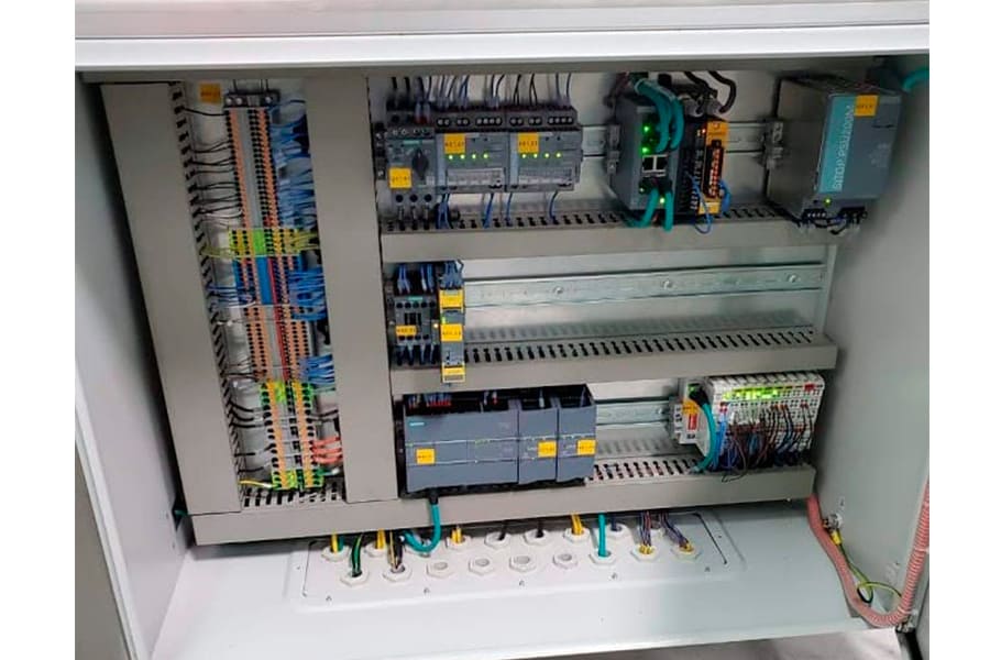 Assembly and component detection machine